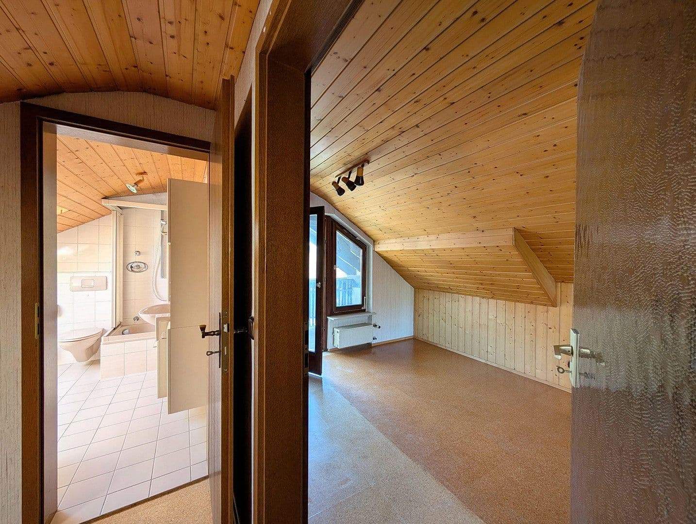 Predaj domu 162 m², pozemok 360 m², Goldbach, Bavorsko Predaj domu 162 m², pozemok 360 m², Goldbach, Bavorsko