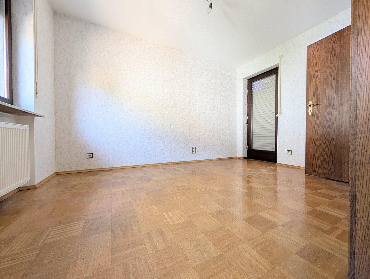 Predaj domu 162 m², pozemok 360 m², Goldbach, Bavorsko Predaj domu 162 m², pozemok 360 m², Goldbach, Bavorsko