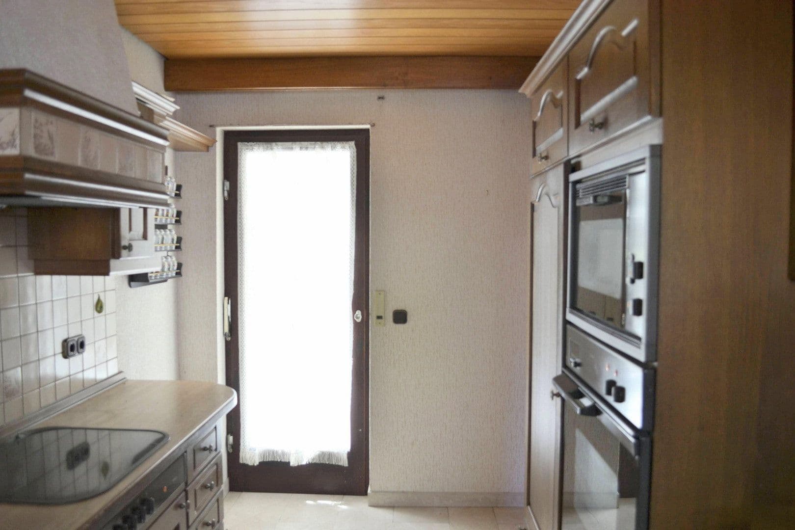 Predaj domu 162 m², pozemok 360 m², Goldbach, Bavorsko Predaj domu 162 m², pozemok 360 m², Goldbach, Bavorsko