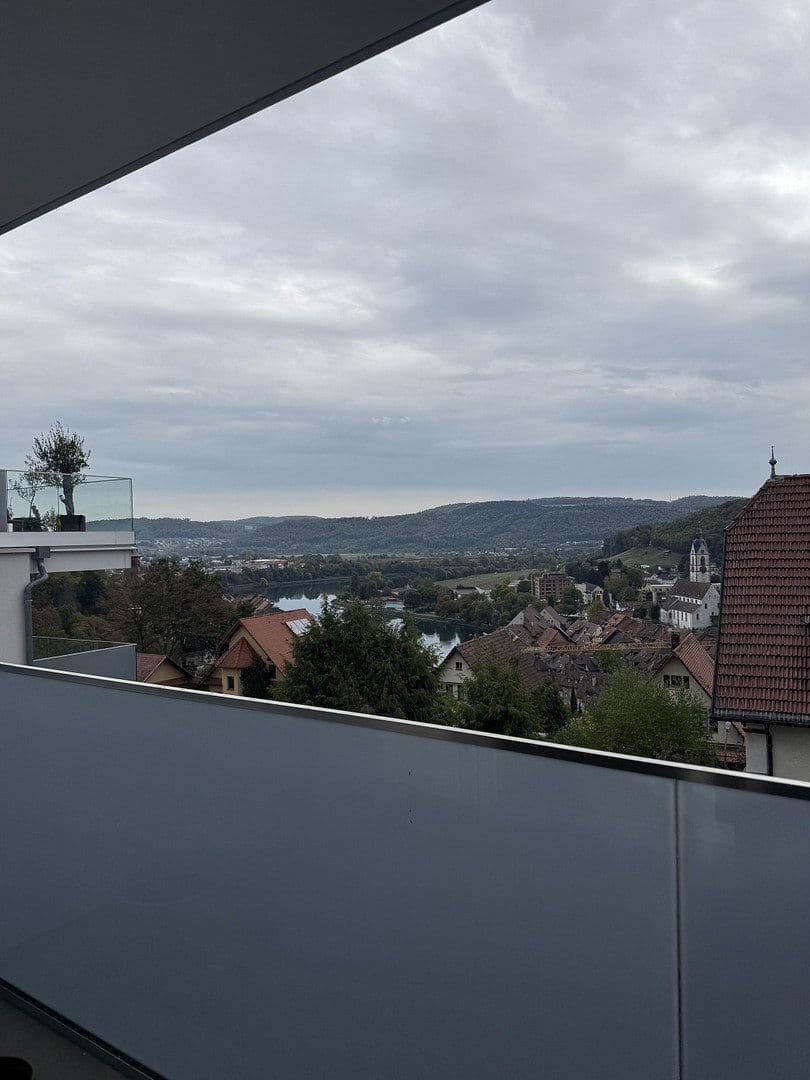 Prenájom bytu 2-izbový 76 m², Bergstr.9, Laufenburg (Baden), Bádensko-Wurttembersko Prenájom bytu 2-izbový 76 m², Bergstr.9, Laufenburg (Baden), Bádensko-Wurttembersko