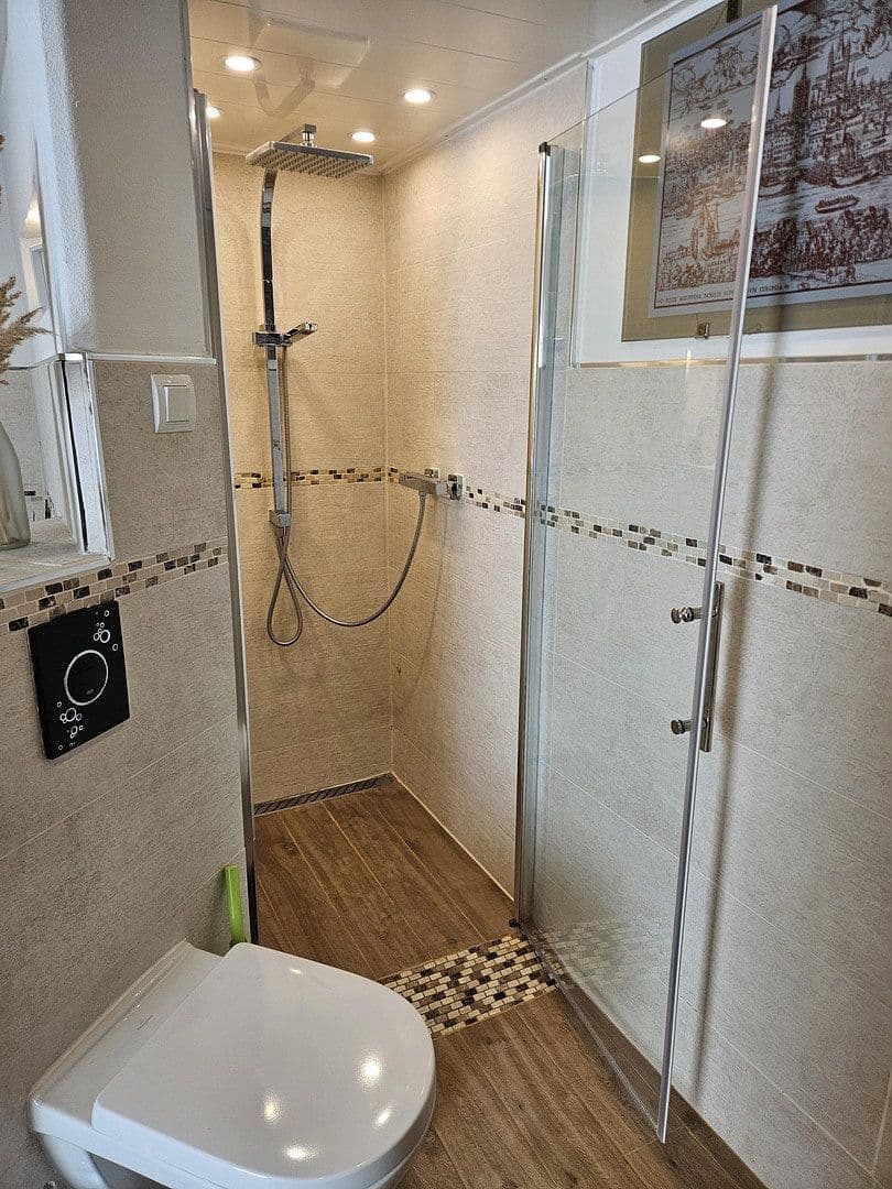 Predaj domu 84 m², pozemok 120 m², Niederkassel, Severné Porýnie - Westfálsko Predaj domu 84 m², pozemok 120 m², Niederkassel, Severné Porýnie - Westfálsko