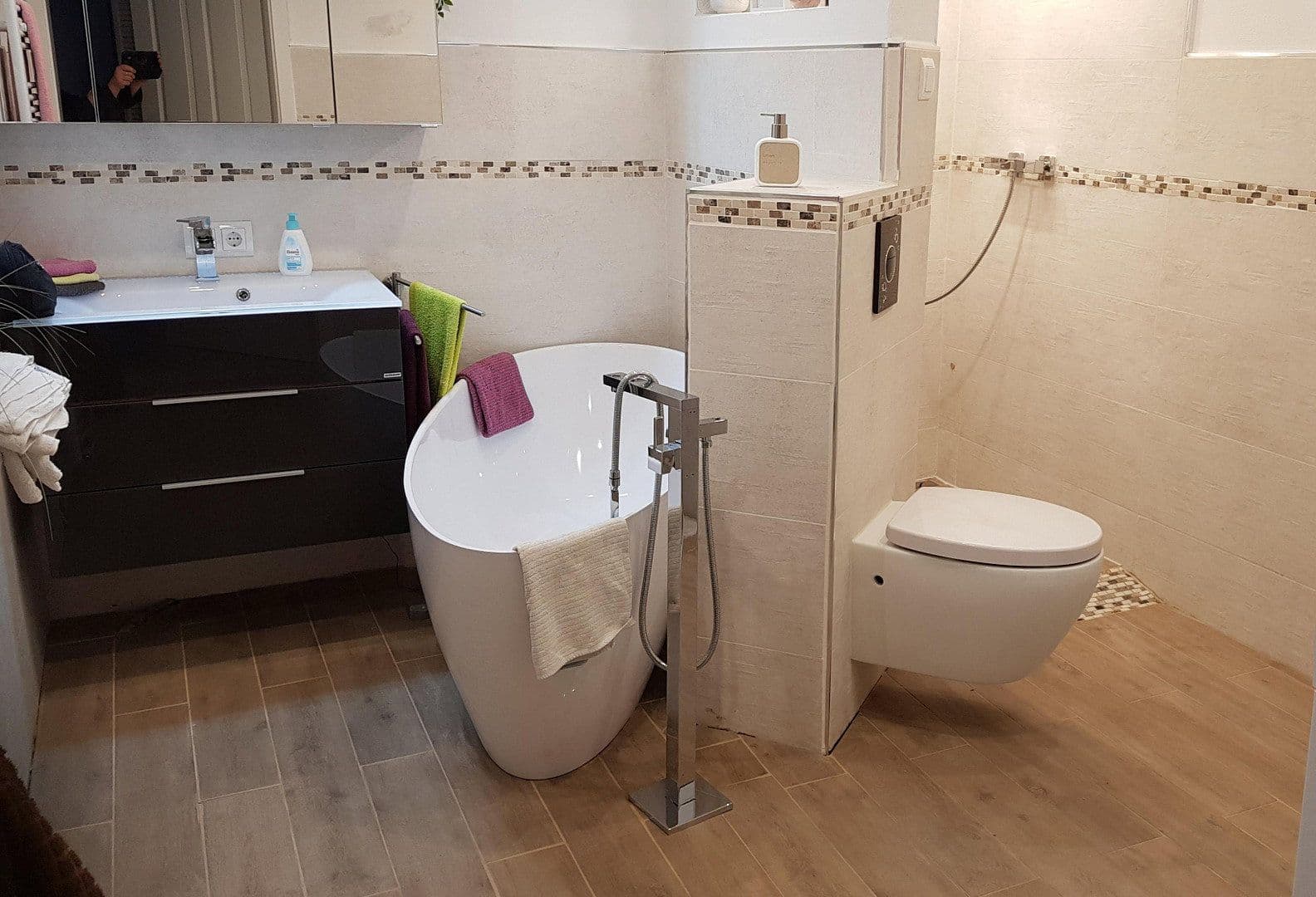 Predaj domu 84 m², pozemok 120 m², Niederkassel, Severné Porýnie - Westfálsko Predaj domu 84 m², pozemok 120 m², Niederkassel, Severné Porýnie - Westfálsko