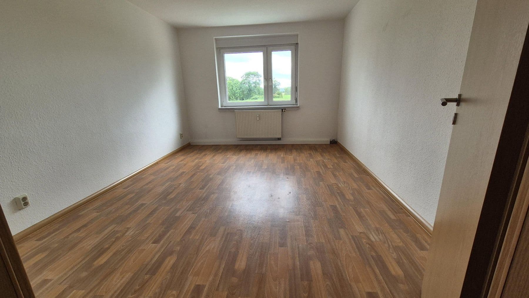Prenájom bytu 3-izbový 63 m², Zur Siedlung 25, Jahnatal, Sasko Prenájom bytu 3-izbový 63 m², Zur Siedlung 25, Jahnatal, Sasko