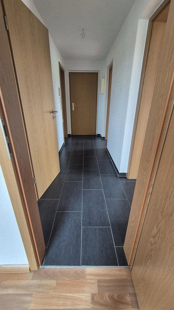 Prenájom bytu 3-izbový 63 m², Zur Siedlung 25, Jahnatal, Sasko Prenájom bytu 3-izbový 63 m², Zur Siedlung 25, Jahnatal, Sasko