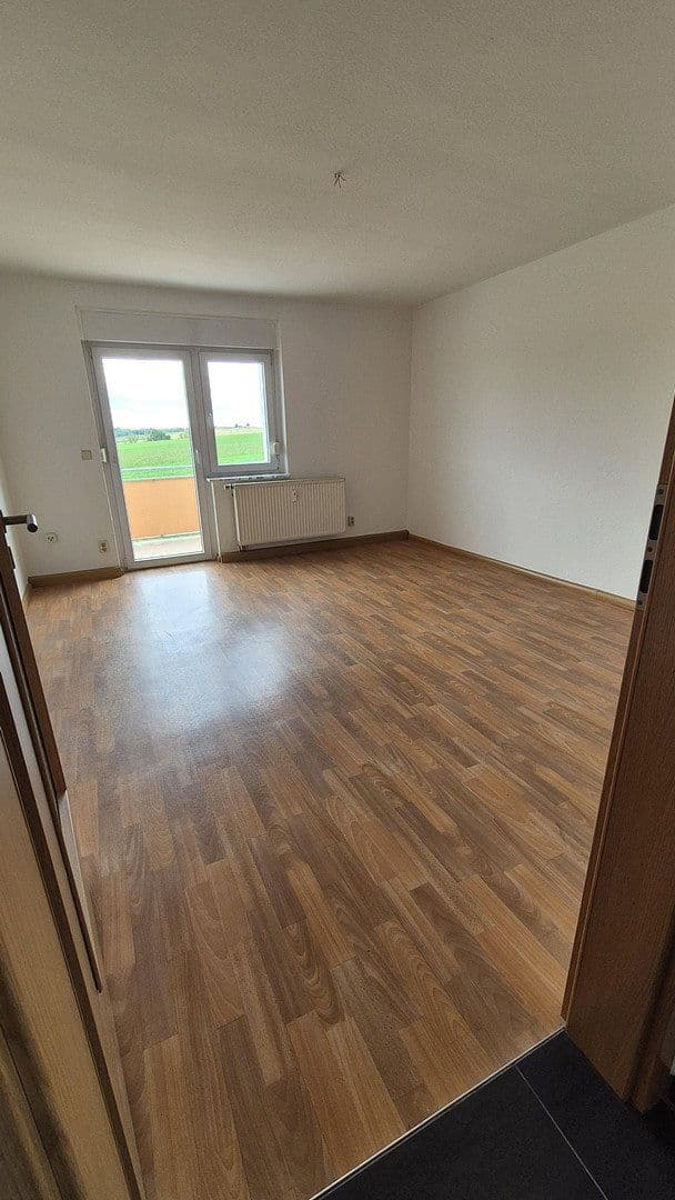 Prenájom bytu 3-izbový 63 m², Zur Siedlung 25, Jahnatal, Sasko Prenájom bytu 3-izbový 63 m², Zur Siedlung 25, Jahnatal, Sasko