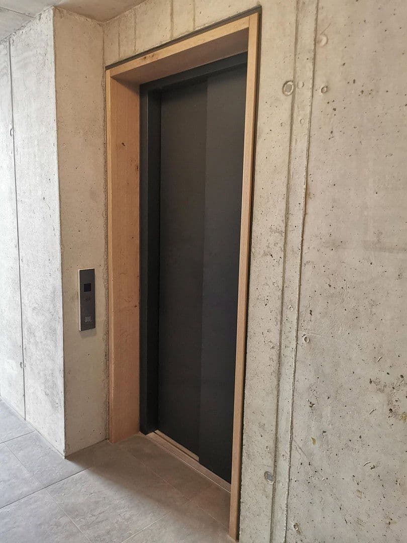 Prenájom bytu 1-izbový 39 m², Friedberg, Bavorsko Prenájom bytu 1-izbový 39 m², Friedberg, Bavorsko