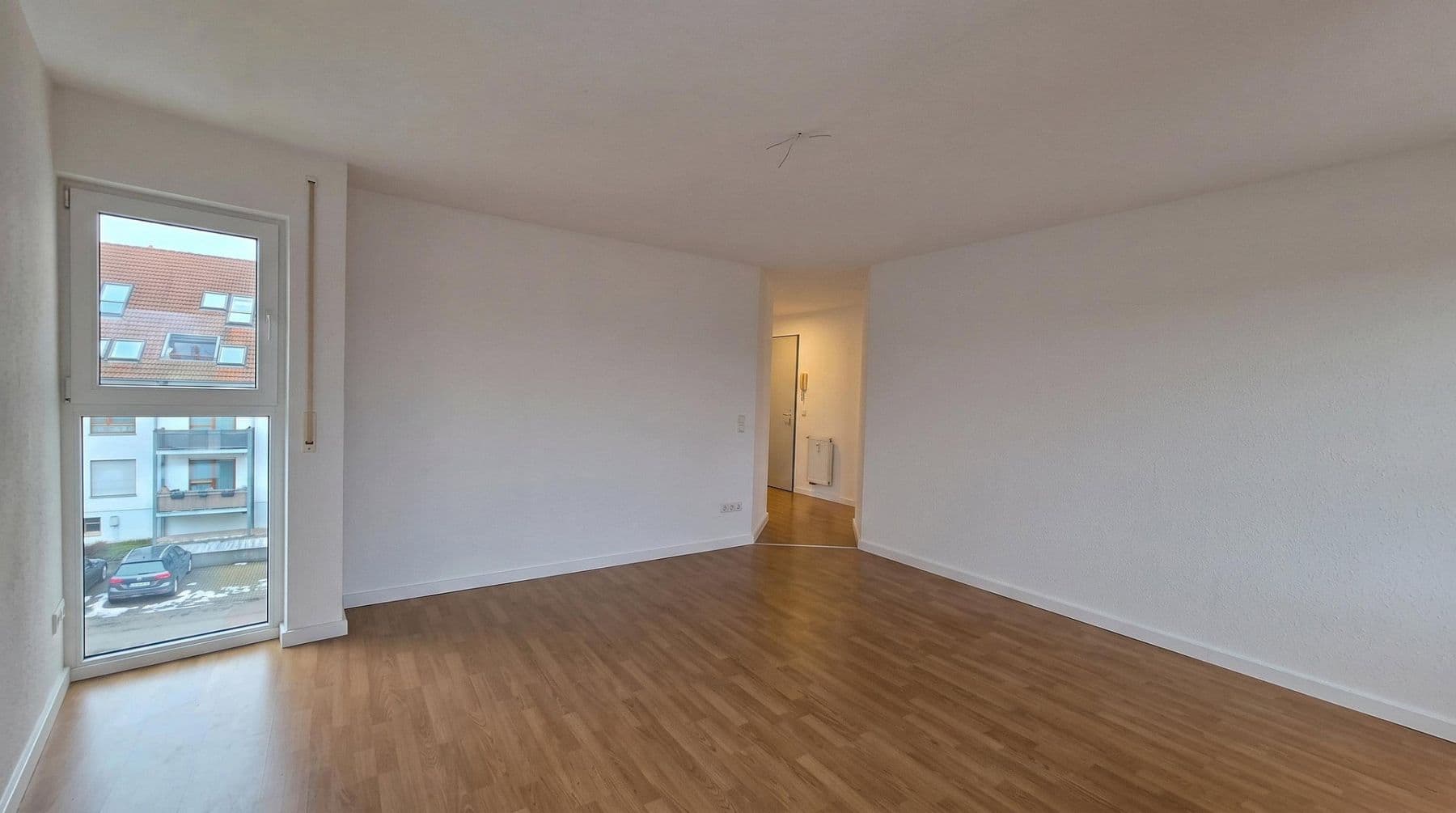 Prenájom bytu 3-izbový 82 m², Leipzig-Os, Sasko Prenájom bytu 3-izbový 82 m², Leipzig-Os, Sasko