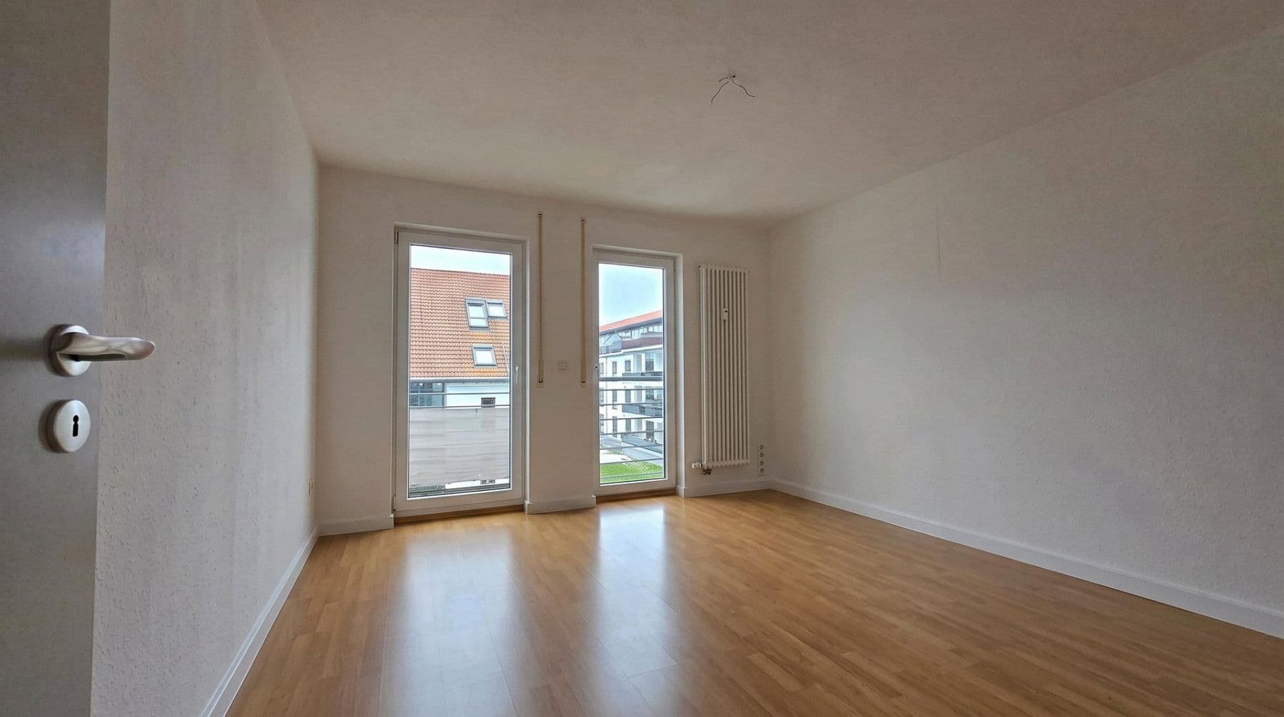 Prenájom bytu 3-izbový 82 m², Leipzig-Os, Sasko Prenájom bytu 3-izbový 82 m², Leipzig-Os, Sasko