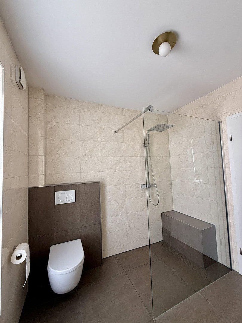 Predaj bytu 4-izbový 110 m², Lauffen am Neckar, Bádensko-Wurttembersko Predaj bytu 4-izbový 110 m², Lauffen am Neckar, Bádensko-Wurttembersko