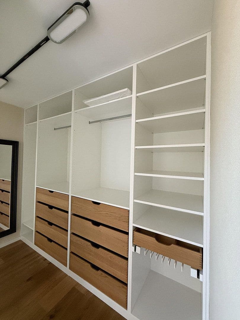 Predaj bytu 4-izbový 110 m², Lauffen am Neckar, Bádensko-Wurttembersko Predaj bytu 4-izbový 110 m², Lauffen am Neckar, Bádensko-Wurttembersko