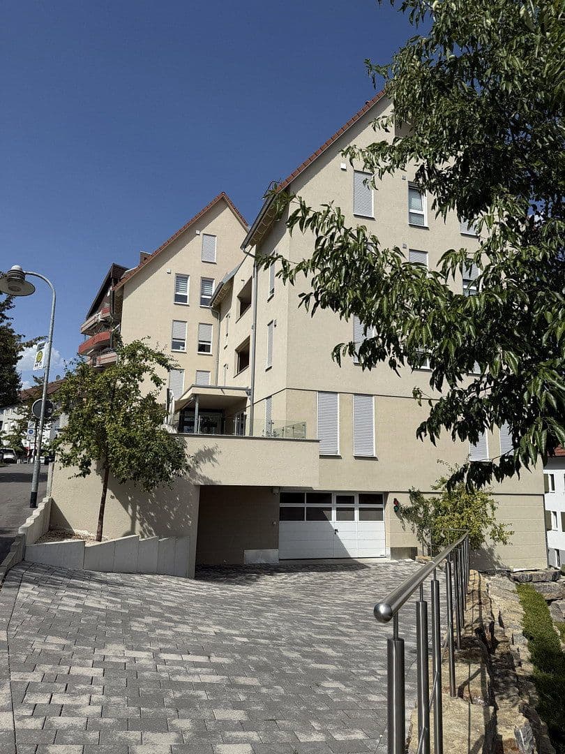 Predaj bytu 4-izbový 110 m², Lauffen am Neckar, Bádensko-Wurttembersko Predaj bytu 4-izbový 110 m², Lauffen am Neckar, Bádensko-Wurttembersko