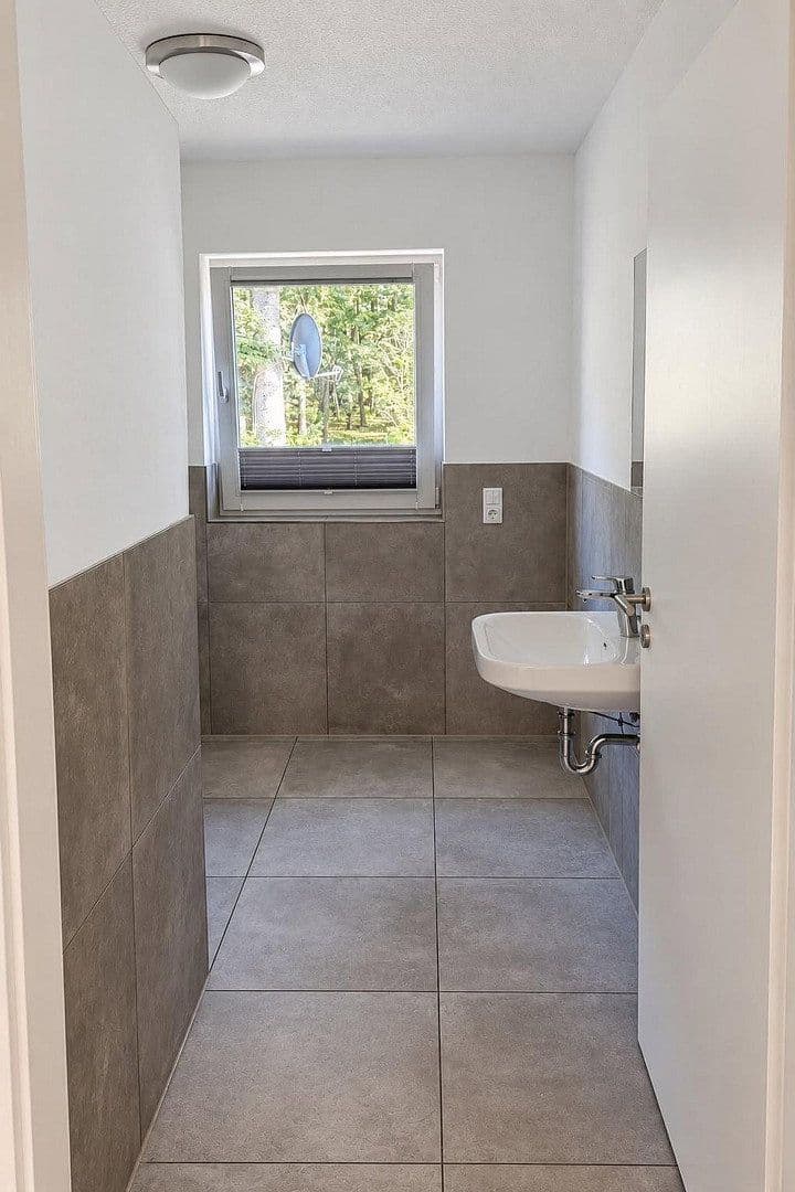 Prenájom bytu 3-izbový 85 m², Benjesweg 6, Drakenburg, Dolné Sasko Prenájom bytu 3-izbový 85 m², Benjesweg 6, Drakenburg, Dolné Sasko