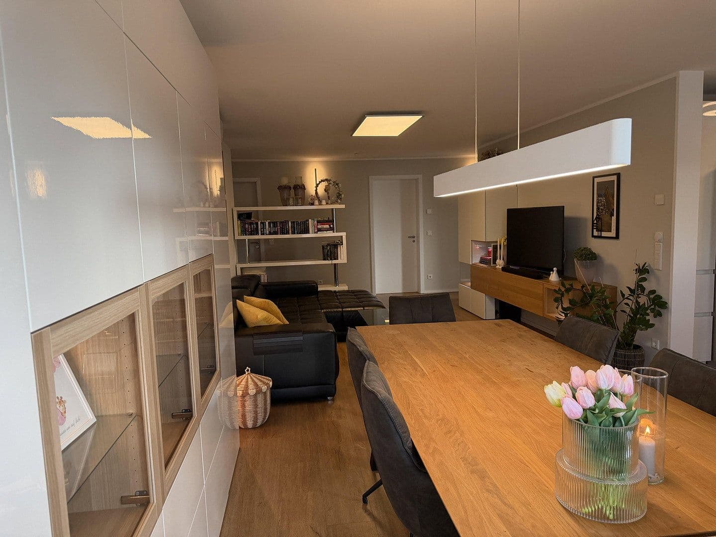 Predaj bytu 3-izbový 98 m², Duisburg, Severné Porýnie - Westfálsko Predaj bytu 3-izbový 98 m², Duisburg, Severné Porýnie - Westfálsko