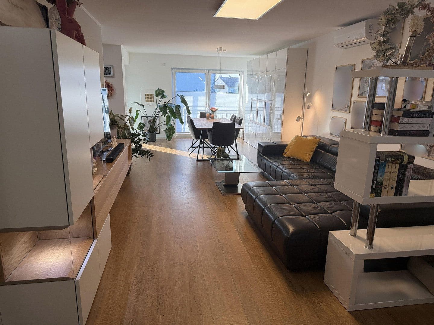 Predaj bytu 3-izbový 98 m², Duisburg, Severné Porýnie - Westfálsko Predaj bytu 3-izbový 98 m², Duisburg, Severné Porýnie - Westfálsko