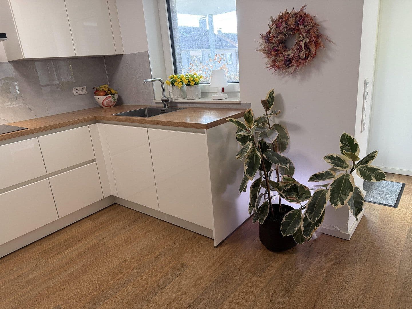 Predaj bytu 3-izbový 98 m², Duisburg, Severné Porýnie - Westfálsko Predaj bytu 3-izbový 98 m², Duisburg, Severné Porýnie - Westfálsko