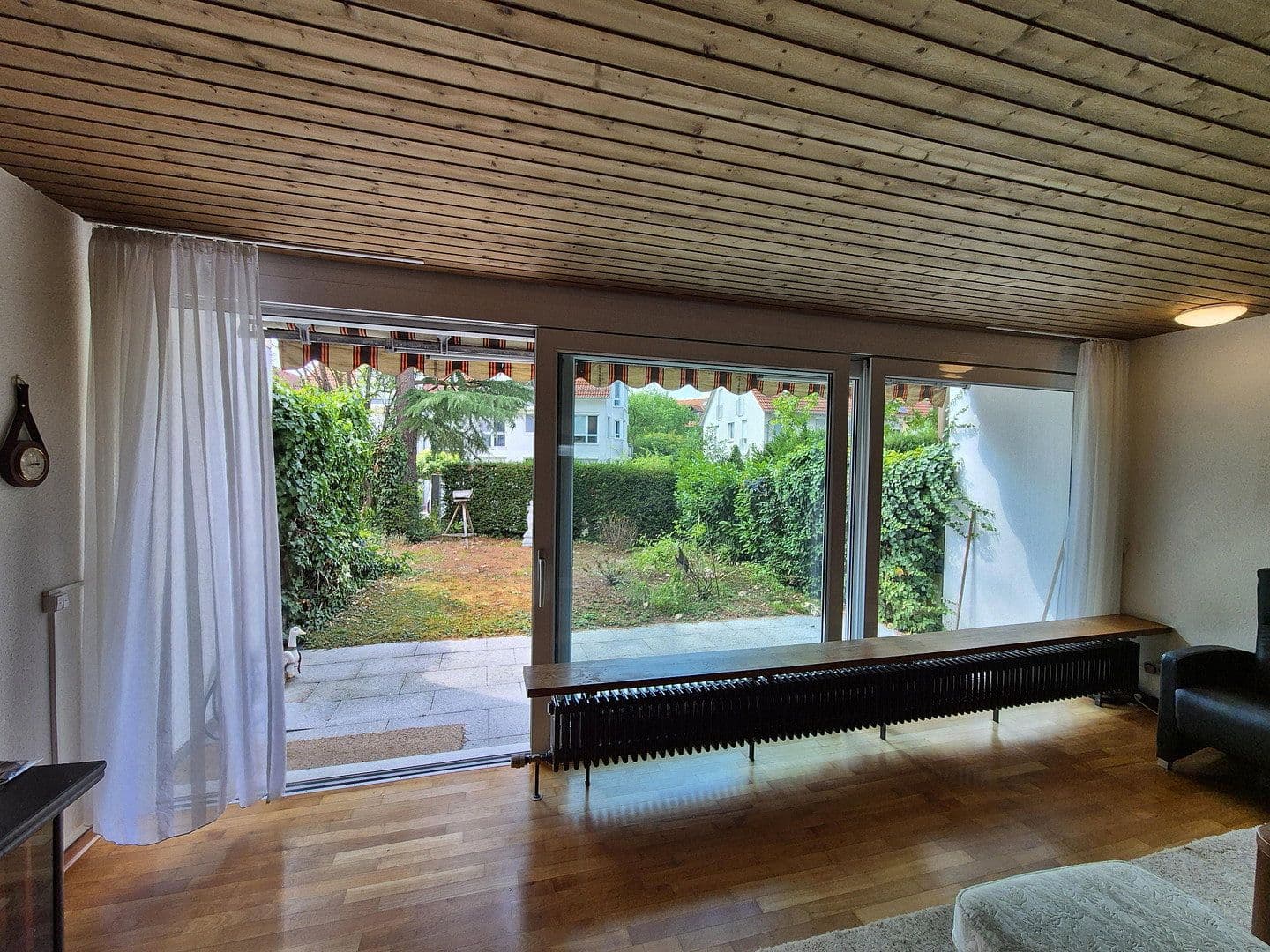 Predaj domu 119 m², pozemok 221 m², Reutlinger Straße 15, Tamm, Bádensko-Wurttembersko Predaj domu 119 m², pozemok 221 m², Reutlinger Straße 15, Tamm, Bádensko-Wurttembersko