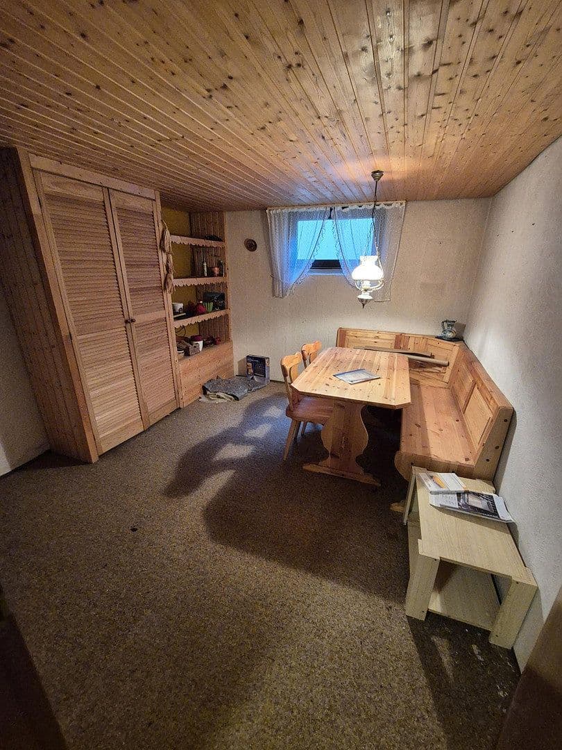 Predaj domu 119 m², pozemok 221 m², Reutlinger Straße 15, Tamm, Bádensko-Wurttembersko Predaj domu 119 m², pozemok 221 m², Reutlinger Straße 15, Tamm, Bádensko-Wurttembersko
