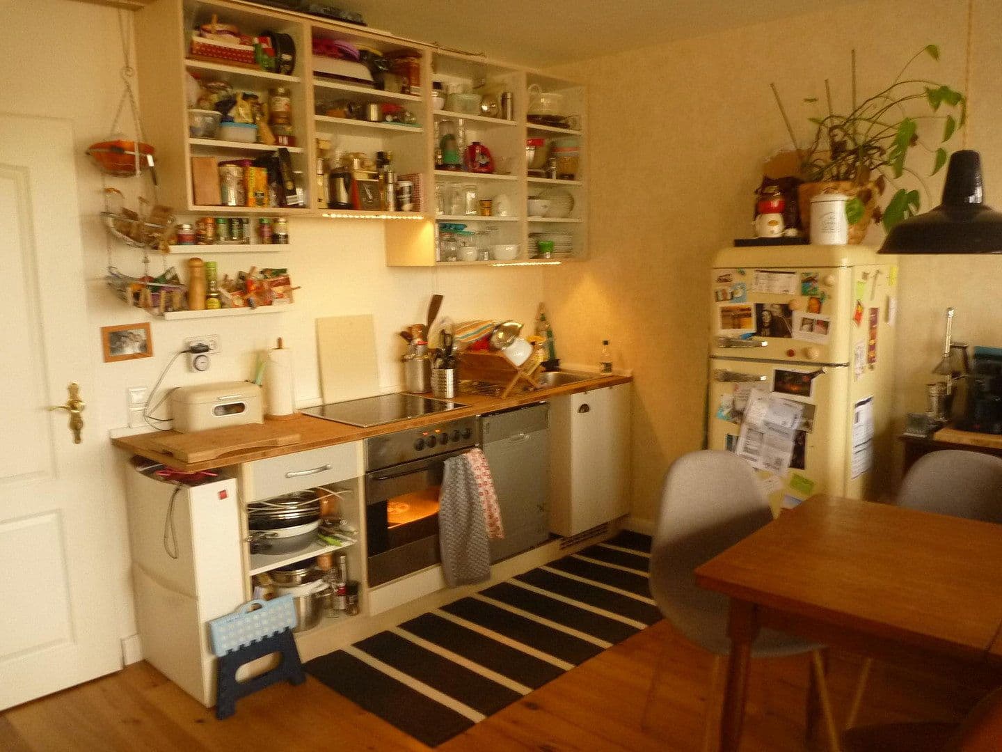 Predaj bytu 2-izbový 38 m², Köln, Severné Porýnie - Westfálsko Predaj bytu 2-izbový 38 m², Köln, Severné Porýnie - Westfálsko