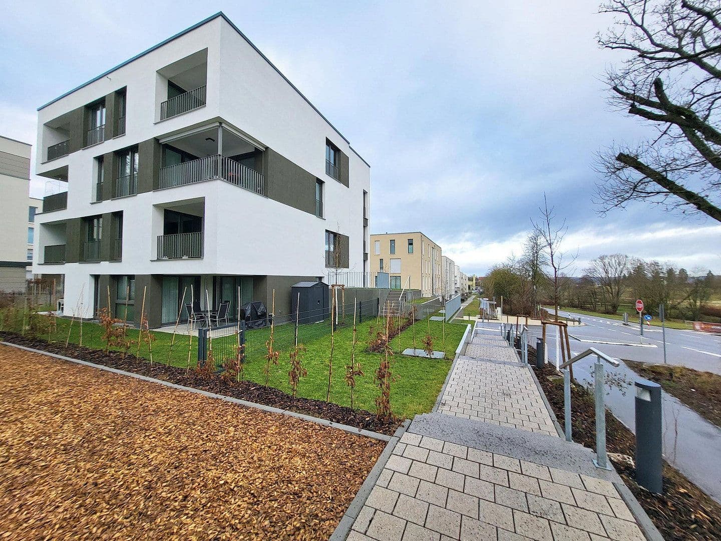 Prenájom bytu 3-izbový 102 m², In den Akademiegärten 3, Neuhausen auf den Fildern, Bádensko-Wurttembersko Prenájom bytu 3-izbový 102 m², In den Akademiegärten 3, Neuhausen auf den Fildern, Bádensko-Wurttembersko