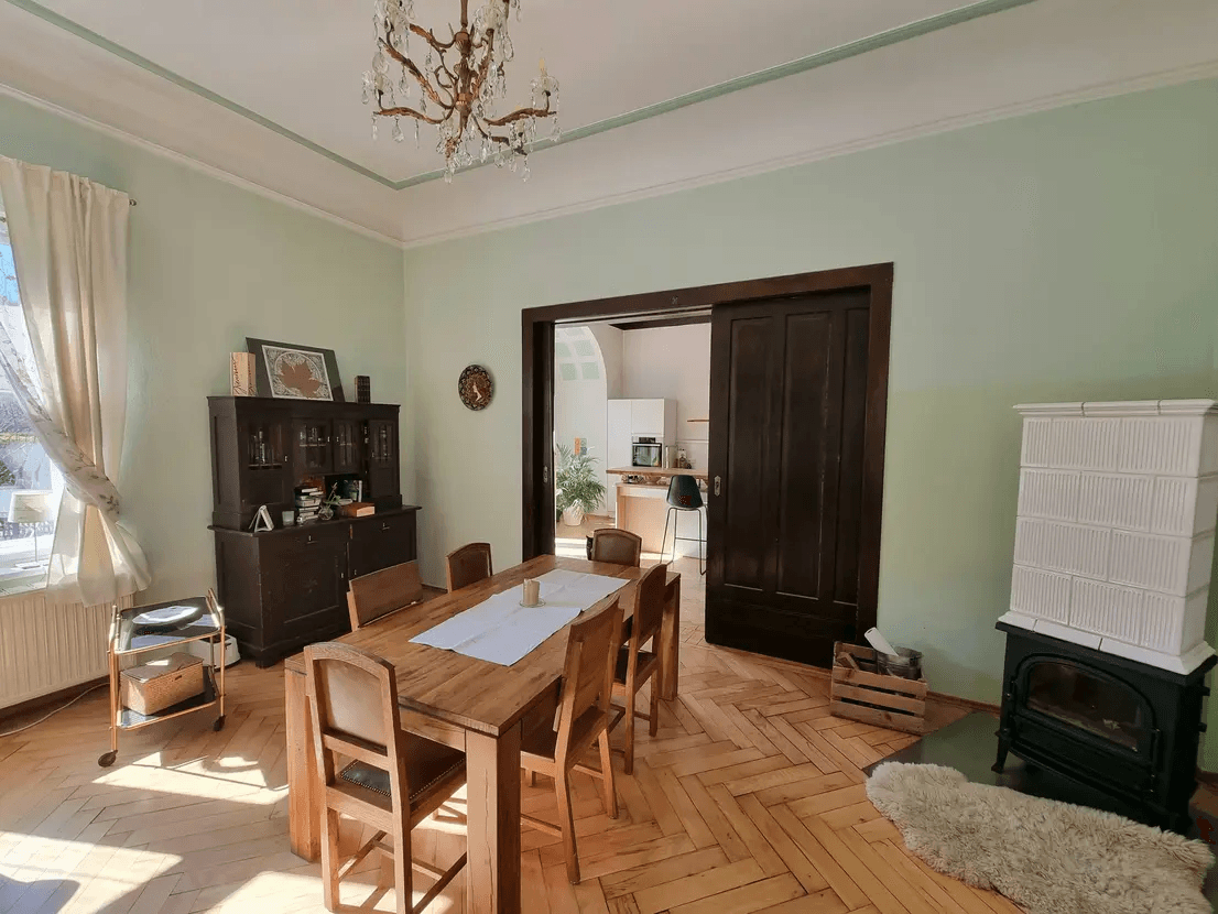 Predaj domu 273 m², pozemok 661 m², Buchholzstraße 24, Naumburg (Saale), Sasko-Anhaltsko Predaj domu 273 m², pozemok 661 m², Buchholzstraße 24, Naumburg (Saale), Sasko-Anhaltsko
