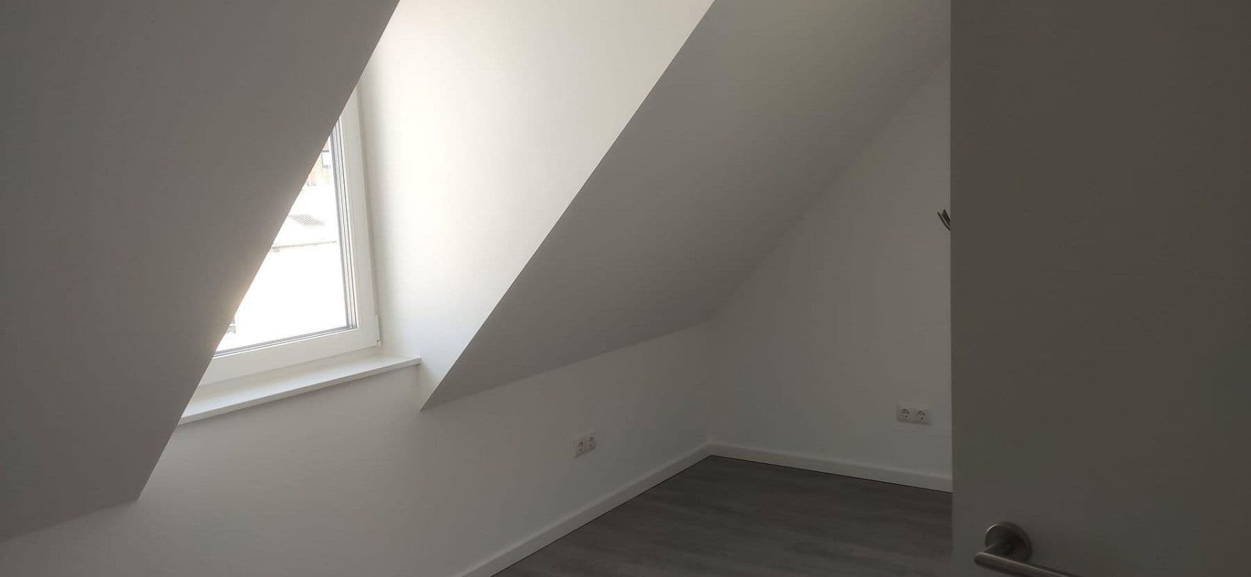 Prenájom domu 142 m², pozemok 120 m², Trebur, Hesensko Prenájom domu 142 m², pozemok 120 m², Trebur, Hesensko
