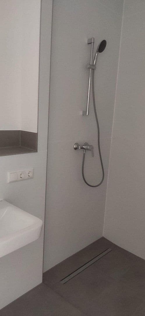 Prenájom domu 142 m², pozemok 120 m², Trebur, Hesensko Prenájom domu 142 m², pozemok 120 m², Trebur, Hesensko