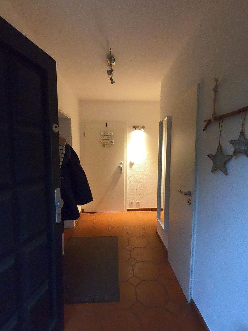 Prenájom bytu 3-izbový 115 m², Wiesbaden, Hesensko Prenájom bytu 3-izbový 115 m², Wiesbaden, Hesensko