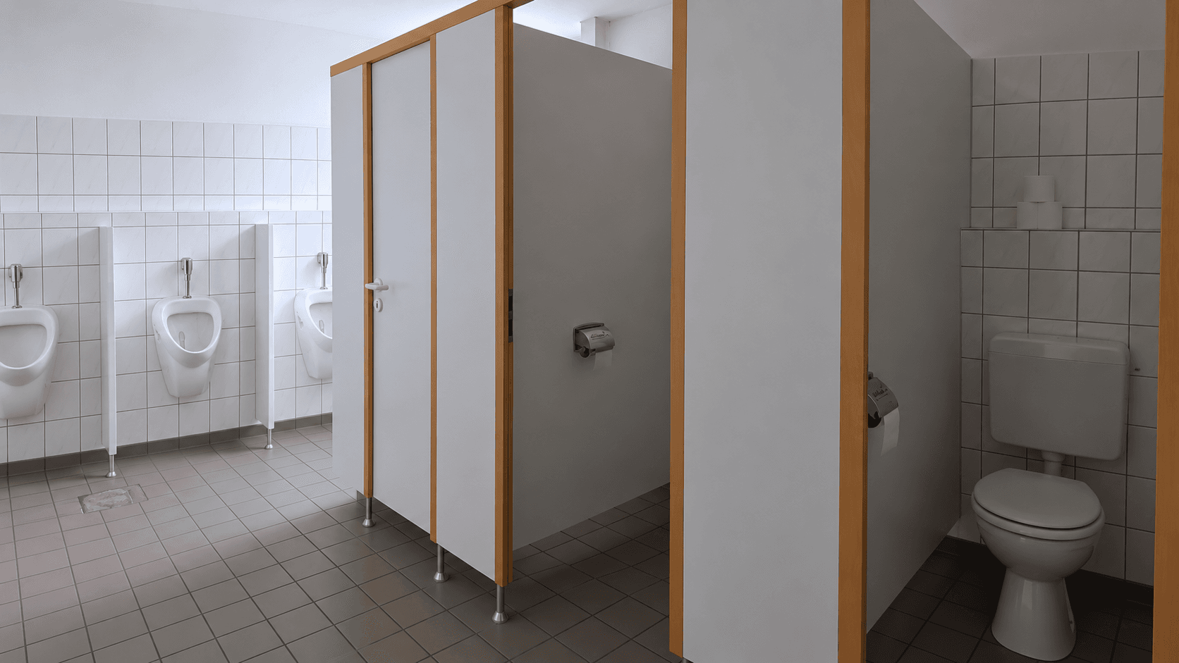 Prenájom nebytového priestoru 22.000 m², Steinbergstr. 3, Leipzig OT Holzhausen, Sasko Prenájom nebytového priestoru 22.000 m², Steinbergstr. 3, Leipzig OT Holzhausen, Sasko