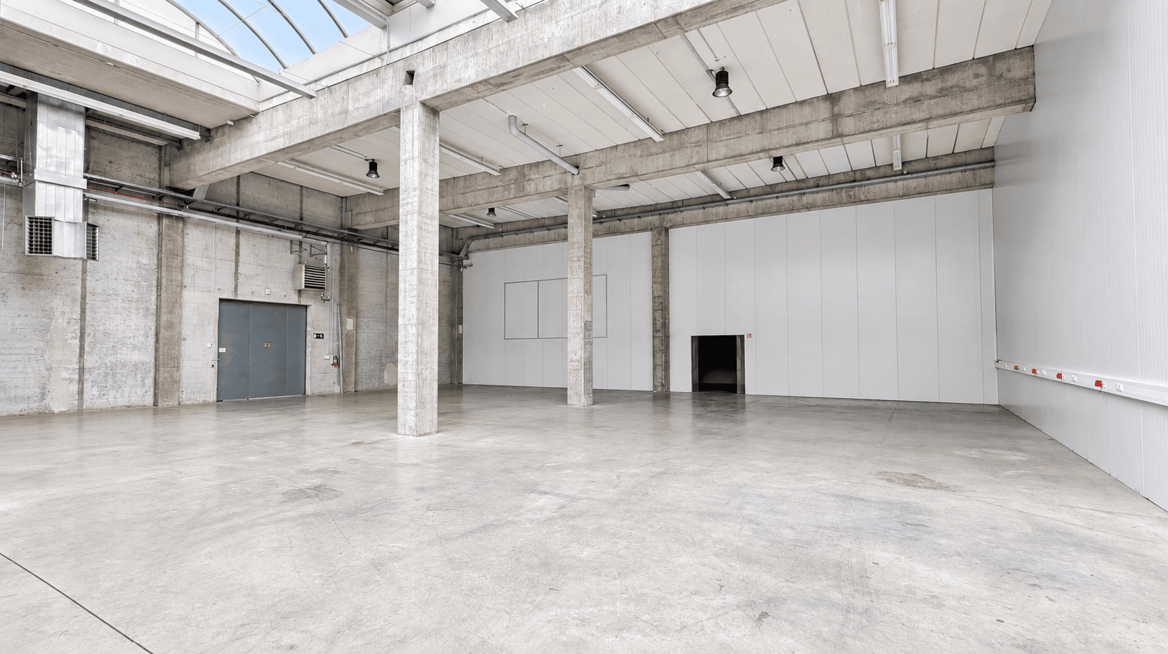 Prenájom nebytového priestoru 22.000 m², Steinbergstr. 3, Leipzig OT Holzhausen, Sasko Prenájom nebytového priestoru 22.000 m², Steinbergstr. 3, Leipzig OT Holzhausen, Sasko