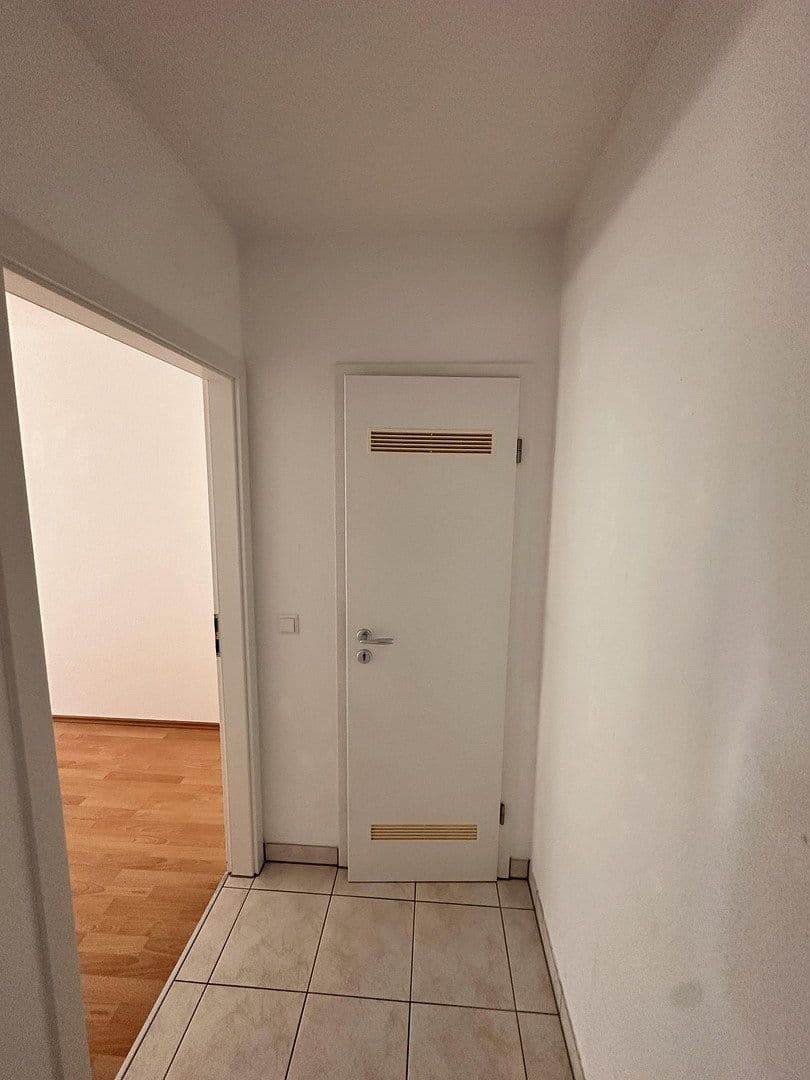 Prenájom bytu 3-izbový 70 m², Herdweg 2, Erlenbach, Bádensko-Wurttembersko Prenájom bytu 3-izbový 70 m², Herdweg 2, Erlenbach, Bádensko-Wurttembersko