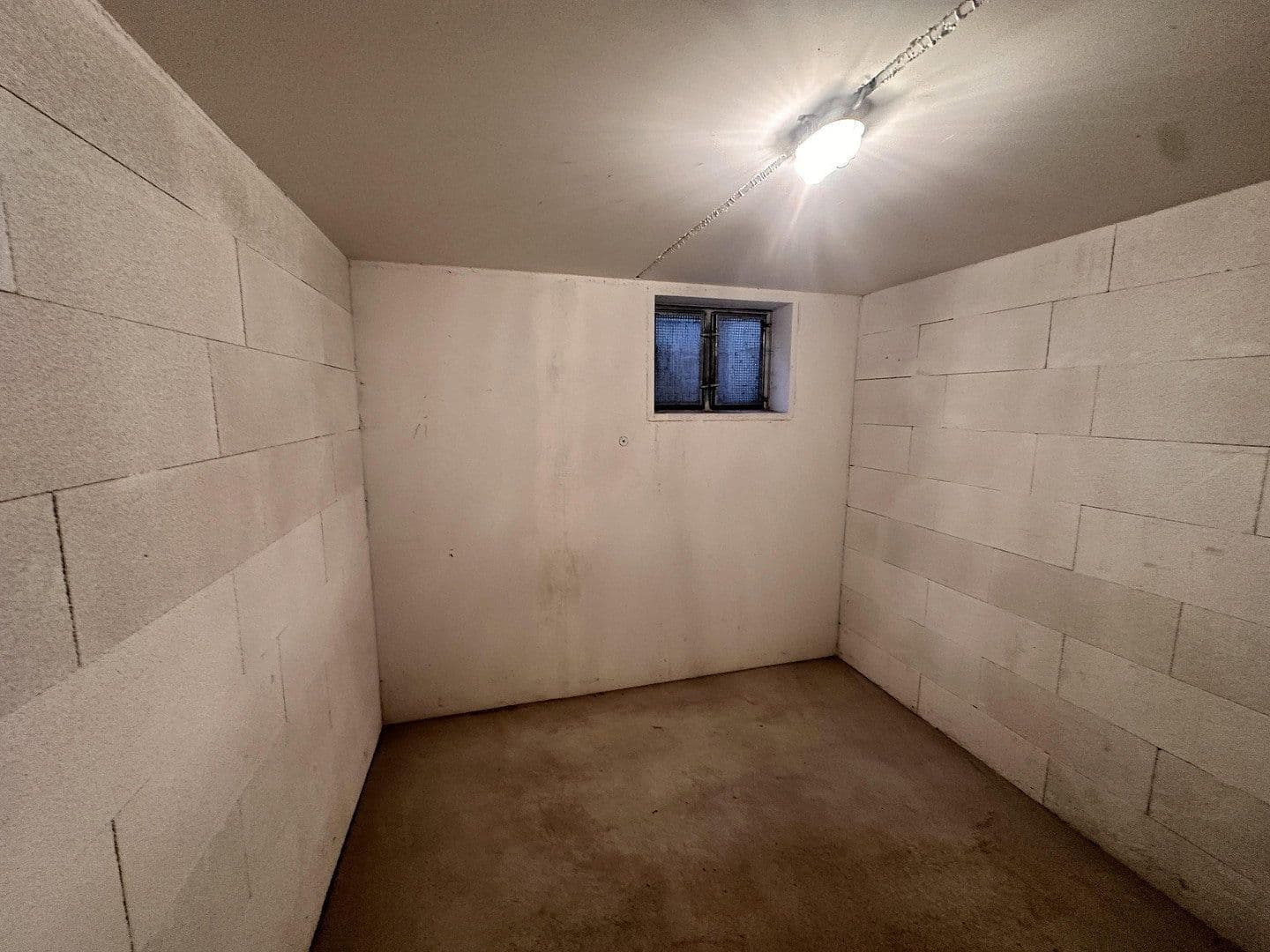 Prenájom bytu 3-izbový 70 m², Herdweg 2, Erlenbach, Bádensko-Wurttembersko Prenájom bytu 3-izbový 70 m², Herdweg 2, Erlenbach, Bádensko-Wurttembersko