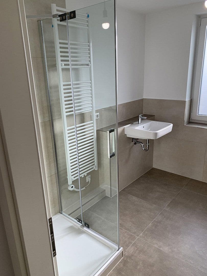 Prenájom bytu 3-izbový 86 m², Hirschäckerstraße 2, Karlsruhe, Bádensko-Wurttembersko Prenájom bytu 3-izbový 86 m², Hirschäckerstraße 2, Karlsruhe, Bádensko-Wurttembersko