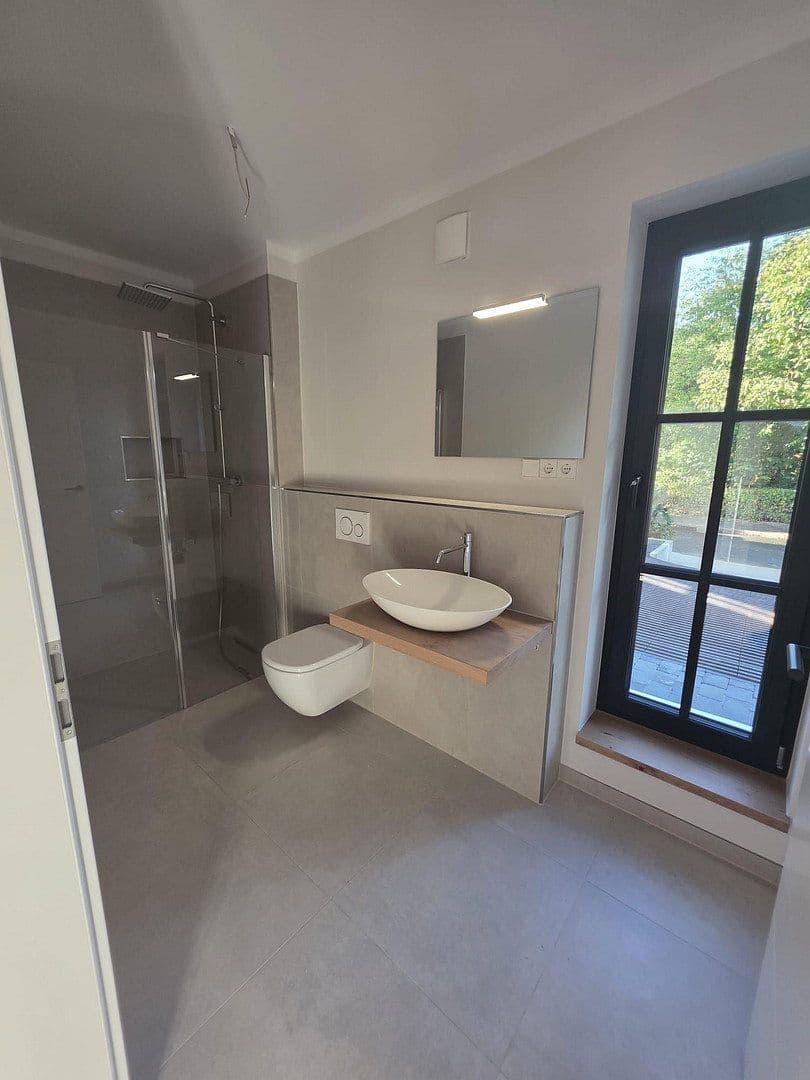Prenájom bytu 4-izbový 122 m², Hamburg, Hamburg Prenájom bytu 4-izbový 122 m², Hamburg, Hamburg