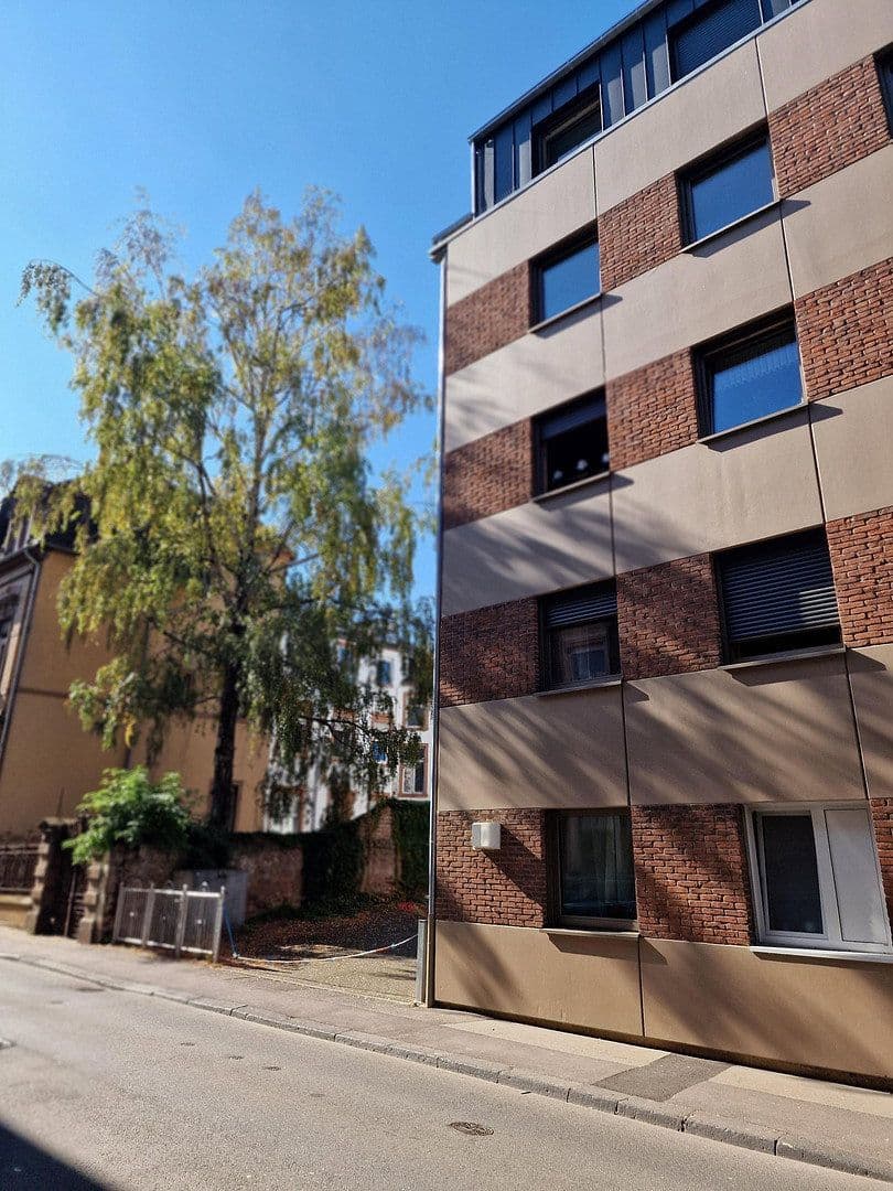 Prenájom bytu 3-izbový 84 m², Wallstraße 8, Trier, Porýnie-Falcko Prenájom bytu 3-izbový 84 m², Wallstraße 8, Trier, Porýnie-Falcko