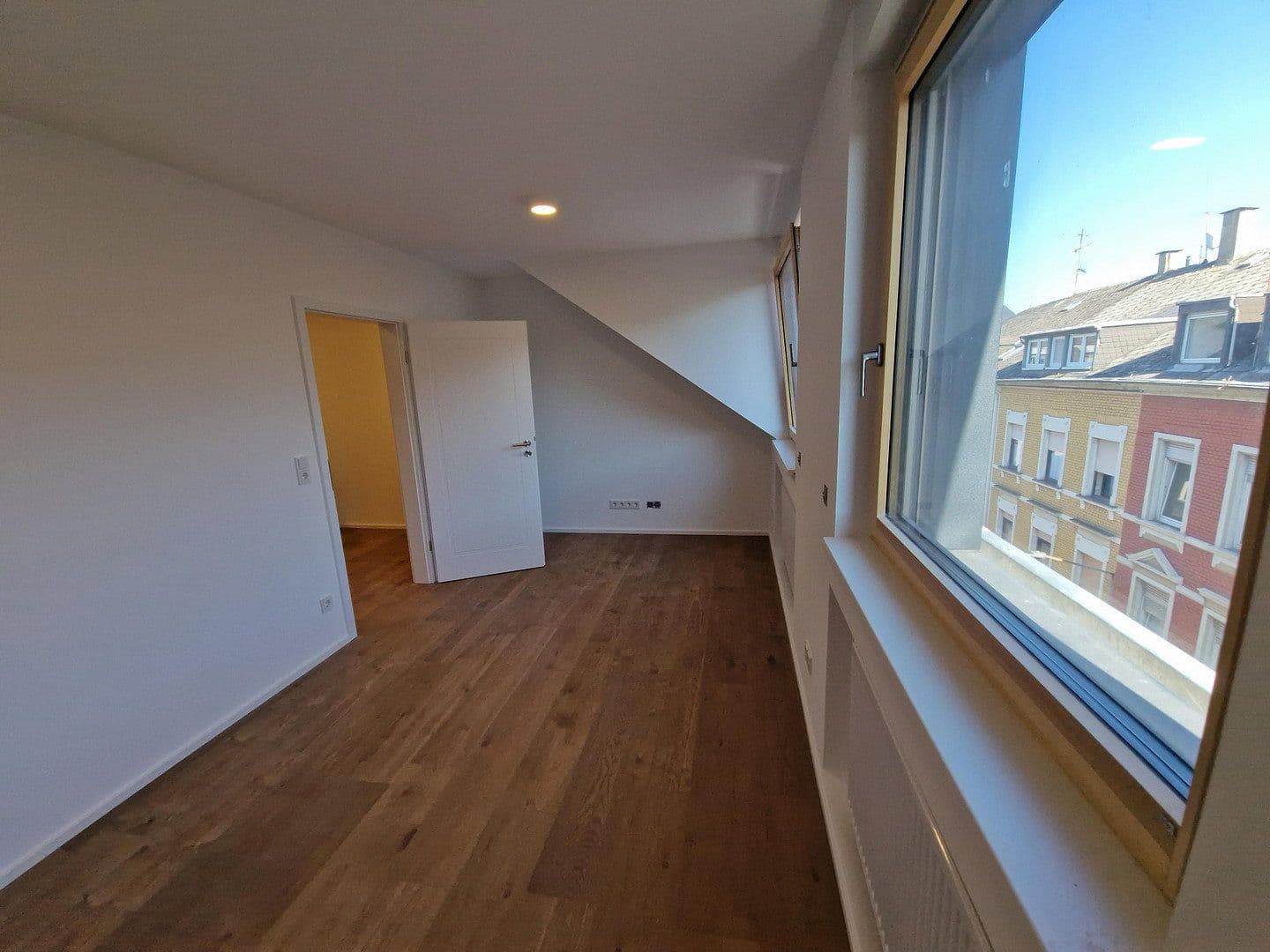 Prenájom bytu 3-izbový 84 m², Wallstraße 8, Trier, Porýnie-Falcko Prenájom bytu 3-izbový 84 m², Wallstraße 8, Trier, Porýnie-Falcko