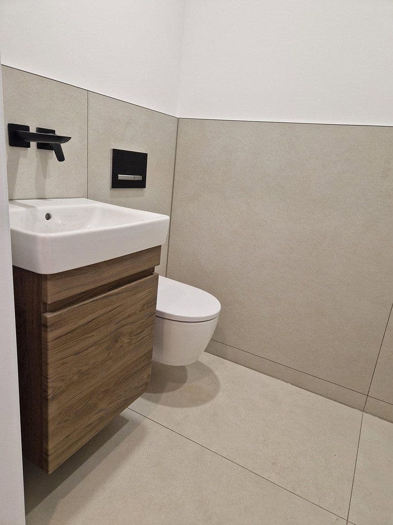 Prenájom bytu 3-izbový 84 m², Wallstraße 8, Trier, Porýnie-Falcko Prenájom bytu 3-izbový 84 m², Wallstraße 8, Trier, Porýnie-Falcko