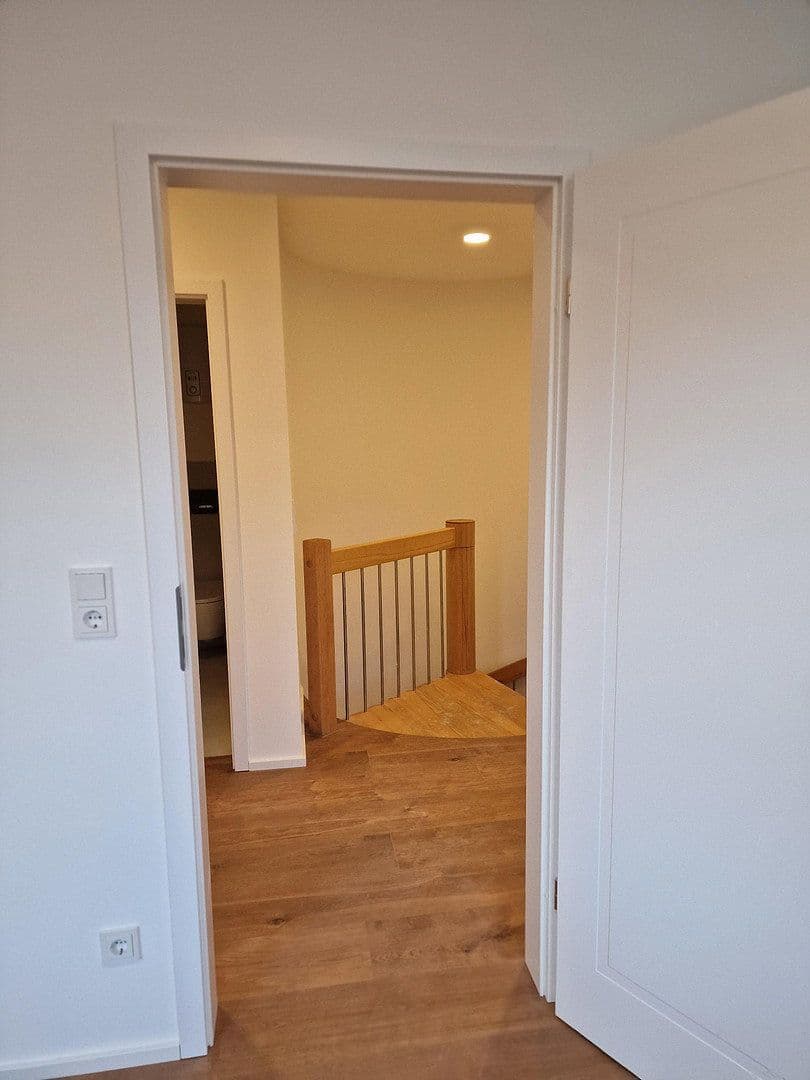 Prenájom bytu 3-izbový 84 m², Wallstraße 8, Trier, Porýnie-Falcko Prenájom bytu 3-izbový 84 m², Wallstraße 8, Trier, Porýnie-Falcko