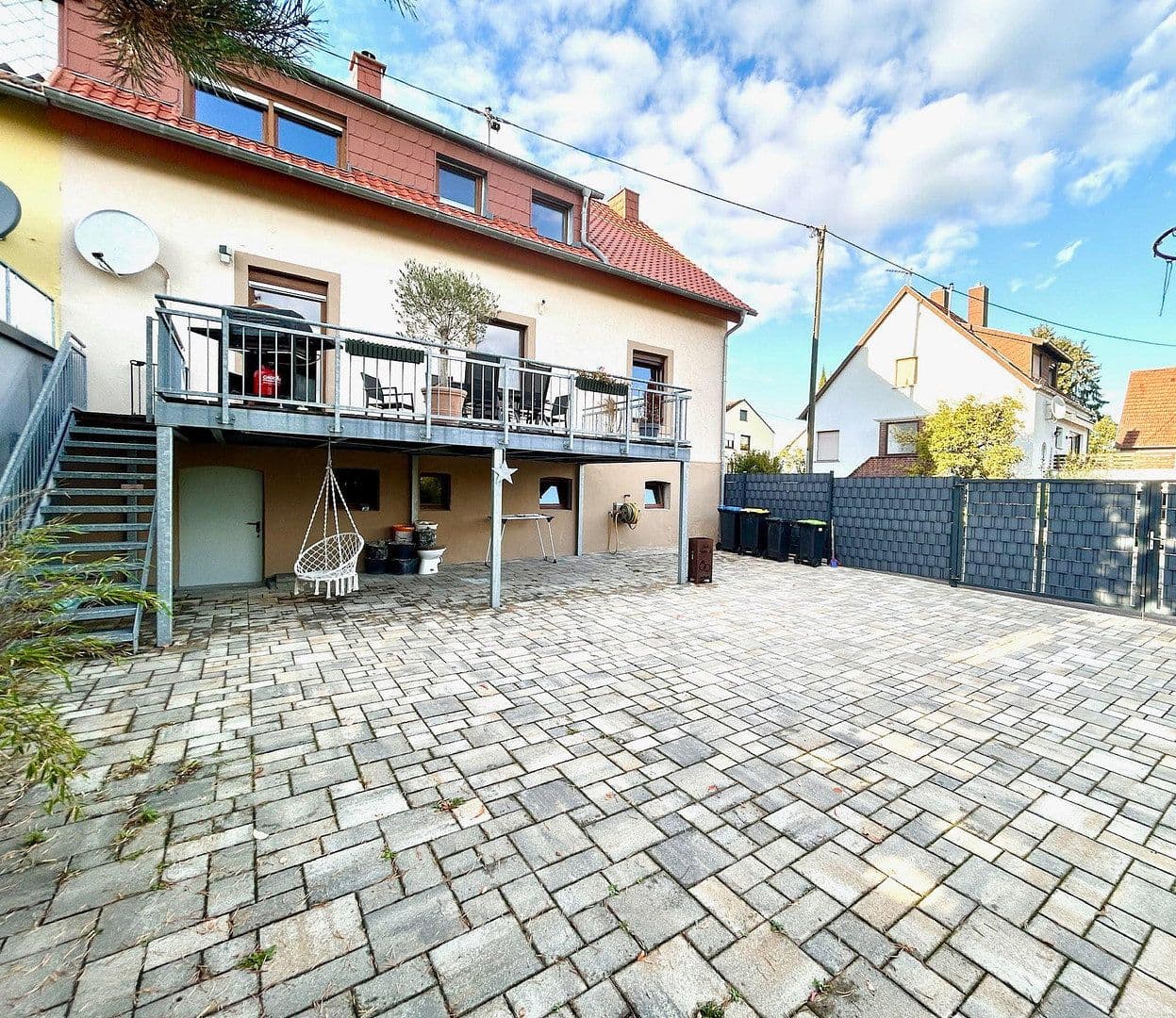 Predaj domu 175 m², pozemok 865 m², Neunkirchen, Sársko Predaj domu 175 m², pozemok 865 m², Neunkirchen, Sársko