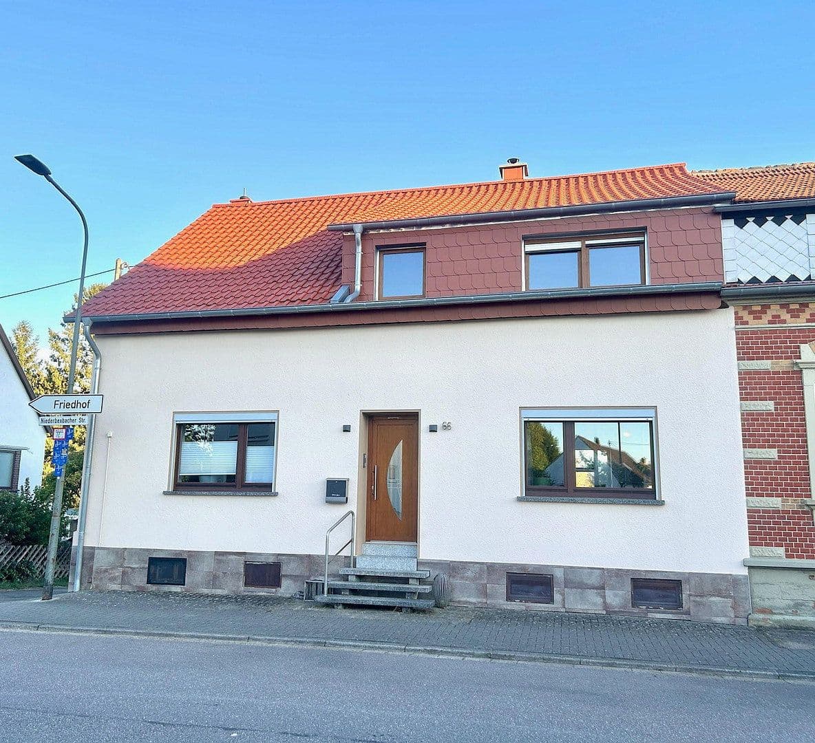 Predaj domu 175 m², pozemok 865 m², Neunkirchen, Sársko Predaj domu 175 m², pozemok 865 m², Neunkirchen, Sársko