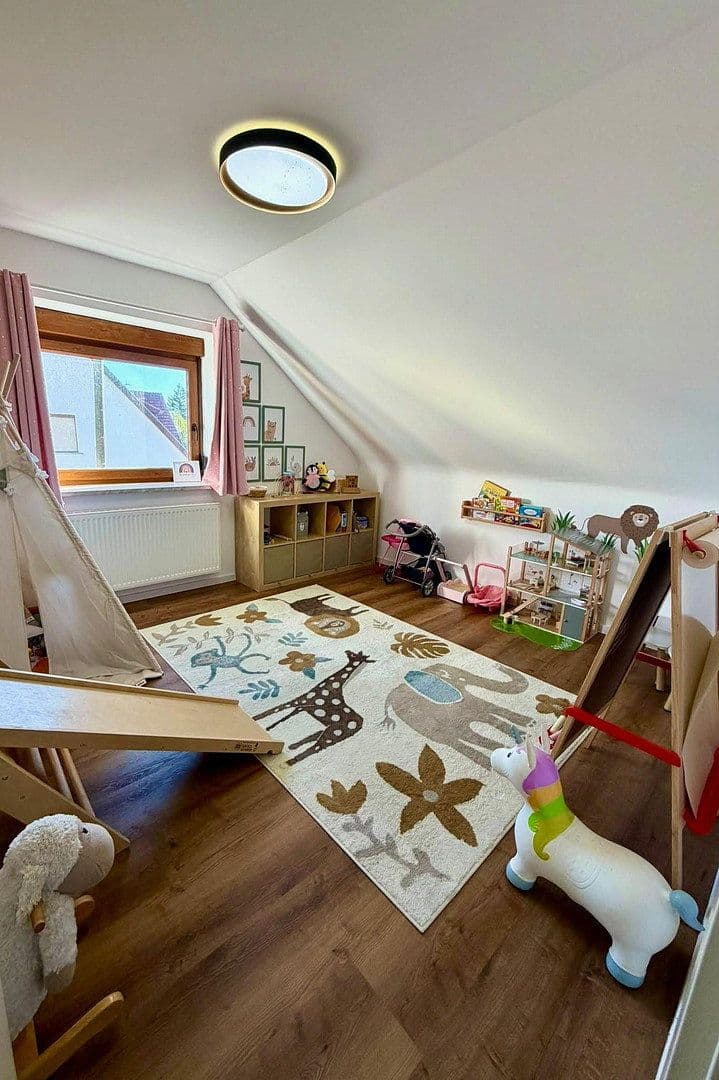 Predaj domu 175 m², pozemok 865 m², Neunkirchen, Sársko Predaj domu 175 m², pozemok 865 m², Neunkirchen, Sársko