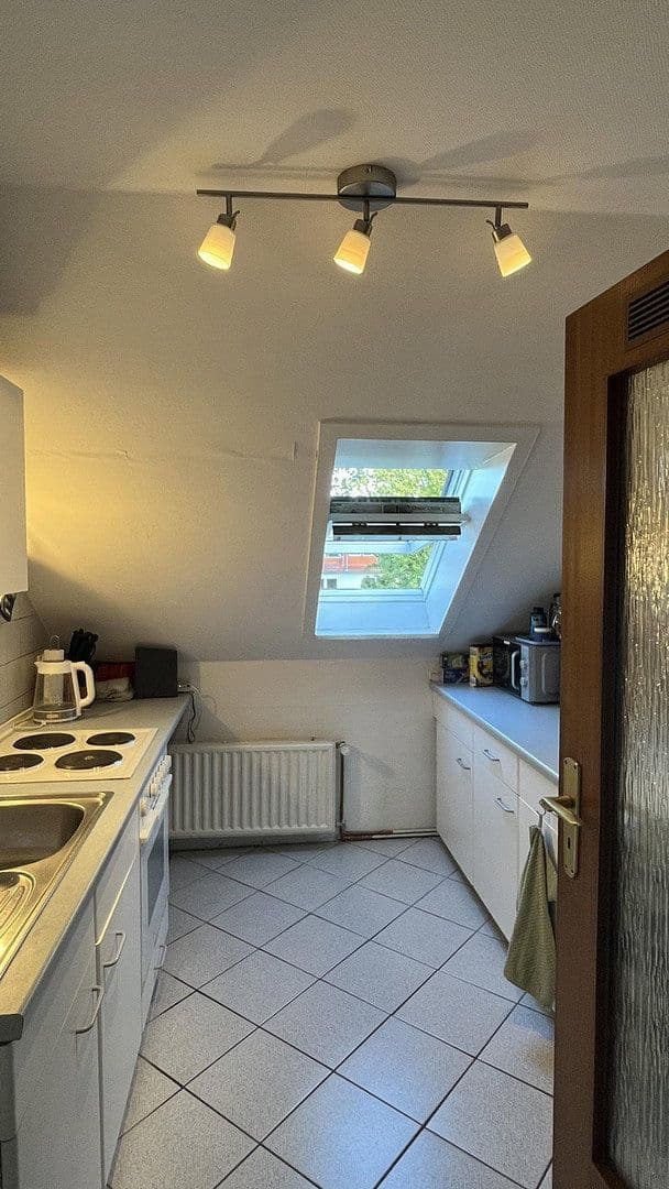Prenájom bytu 1-izbový 50 m², Salamancaweg 6, Hannover, Dolné Sasko Prenájom bytu 1-izbový 50 m², Salamancaweg 6, Hannover, Dolné Sasko