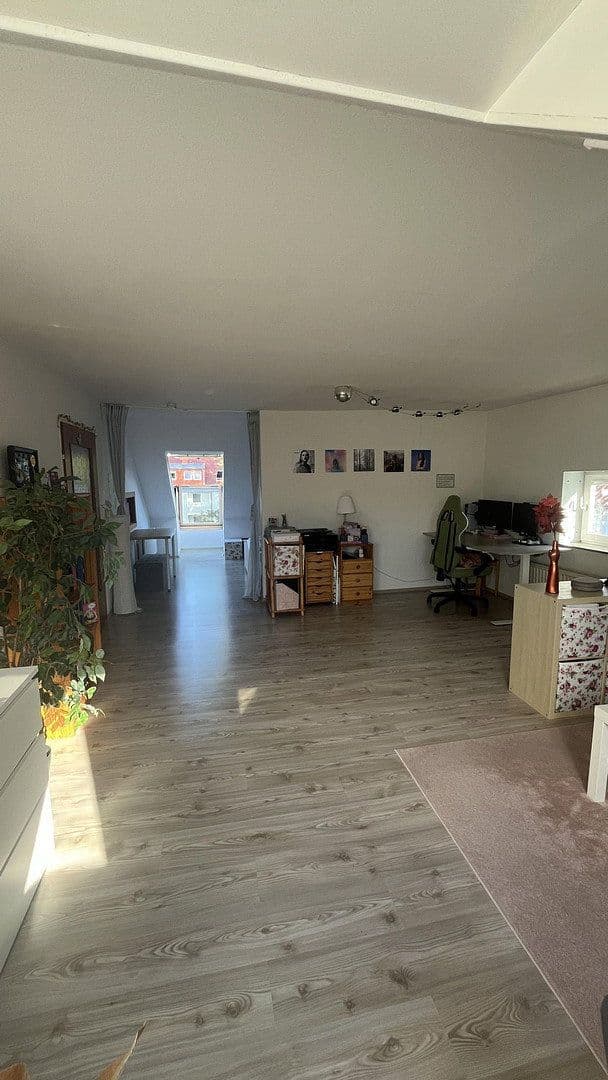 Prenájom bytu 1-izbový 50 m², Salamancaweg 6, Hannover, Dolné Sasko Prenájom bytu 1-izbový 50 m², Salamancaweg 6, Hannover, Dolné Sasko