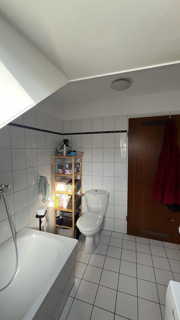 Prenájom bytu 1-izbový 50 m², Salamancaweg 6, Hannover, Dolné Sasko Prenájom bytu 1-izbový 50 m², Salamancaweg 6, Hannover, Dolné Sasko
