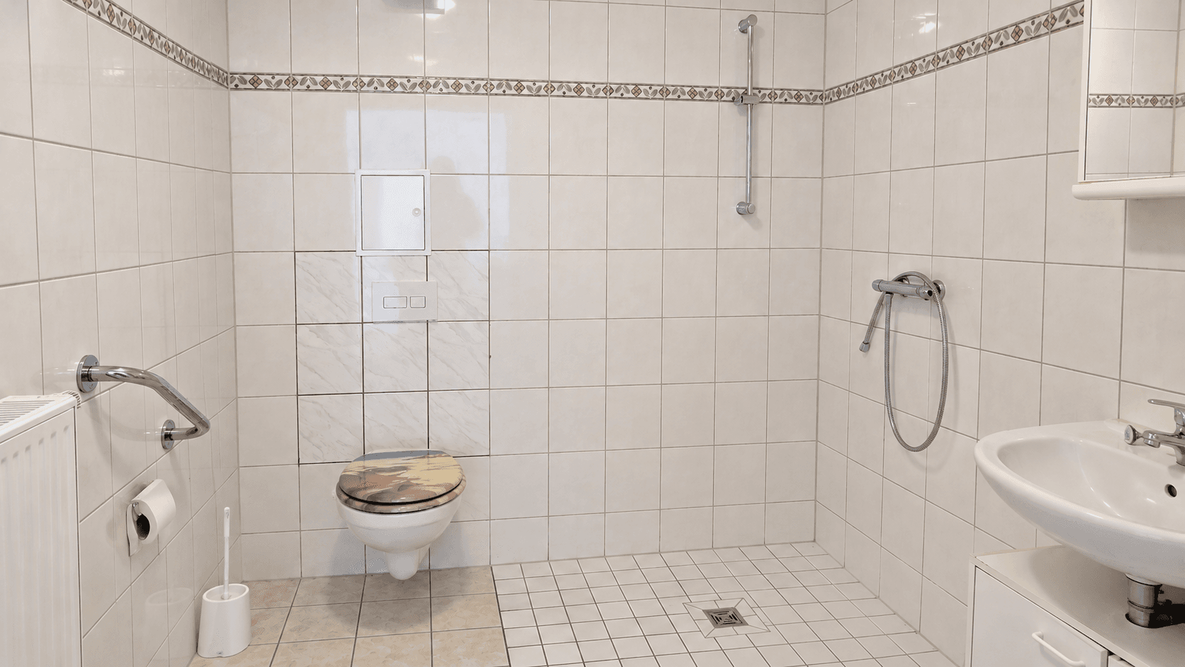Prenájom bytu 1-izbový 22 m², Ostbahnhofstr. 20A, Eilenburg, Sasko Prenájom bytu 1-izbový 22 m², Ostbahnhofstr. 20A, Eilenburg, Sasko