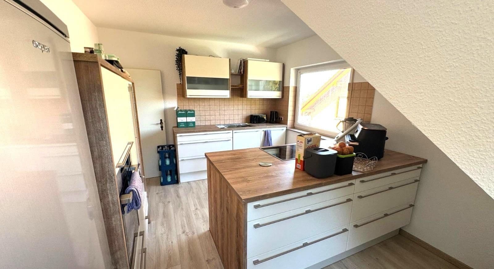 Prenájom bytu 4-izbový 100 m², Heilberscheid, Porýnie-Falcko Prenájom bytu 4-izbový 100 m², Heilberscheid, Porýnie-Falcko