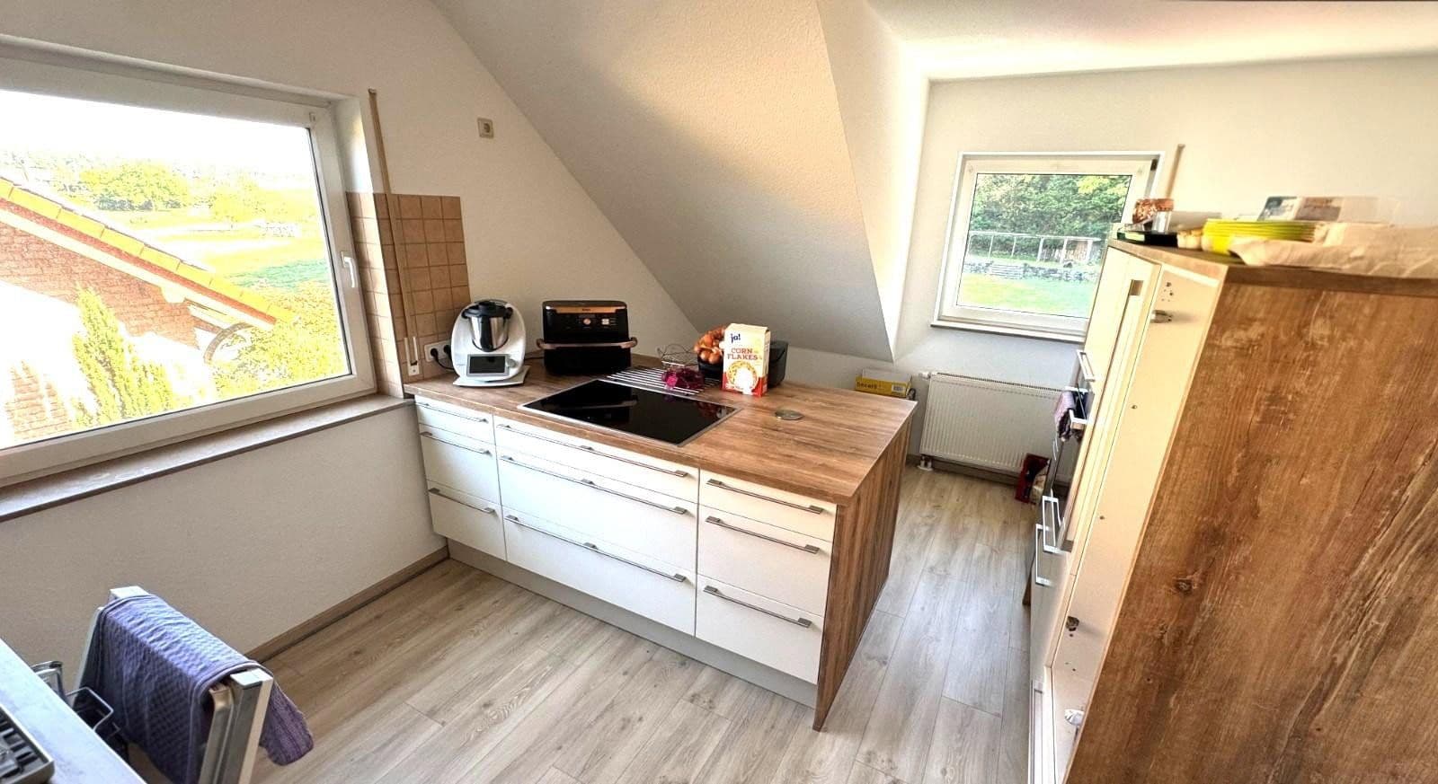 Prenájom bytu 4-izbový 100 m², Heilberscheid, Porýnie-Falcko Prenájom bytu 4-izbový 100 m², Heilberscheid, Porýnie-Falcko