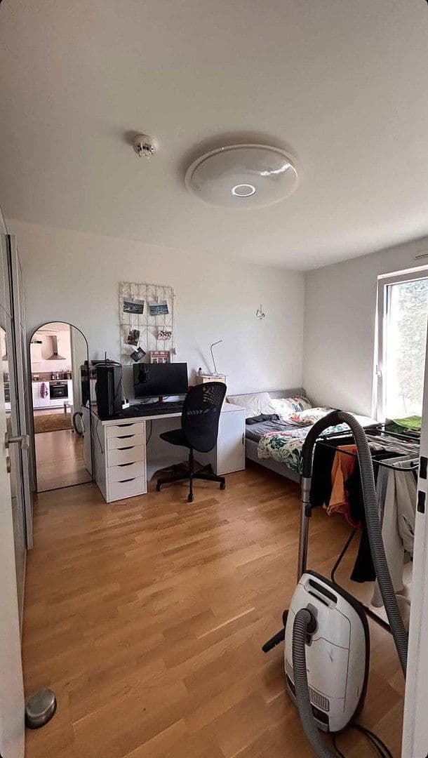 Prenájom bytu 2-izbový 50 m², Aristide-Briand-Str. 12, Herzogenaurach, Bavorsko Prenájom bytu 2-izbový 50 m², Aristide-Briand-Str. 12, Herzogenaurach, Bavorsko