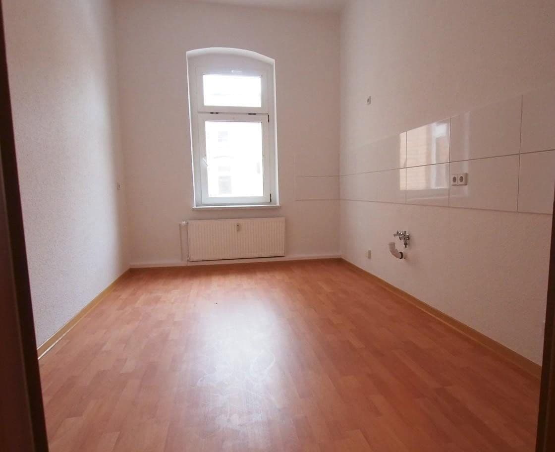 Prenájom bytu 3-izbový 81 m², Sagisdorfer Straße 7, Halle, Sasko-Anhaltsko Prenájom bytu 3-izbový 81 m², Sagisdorfer Straße 7, Halle, Sasko-Anhaltsko