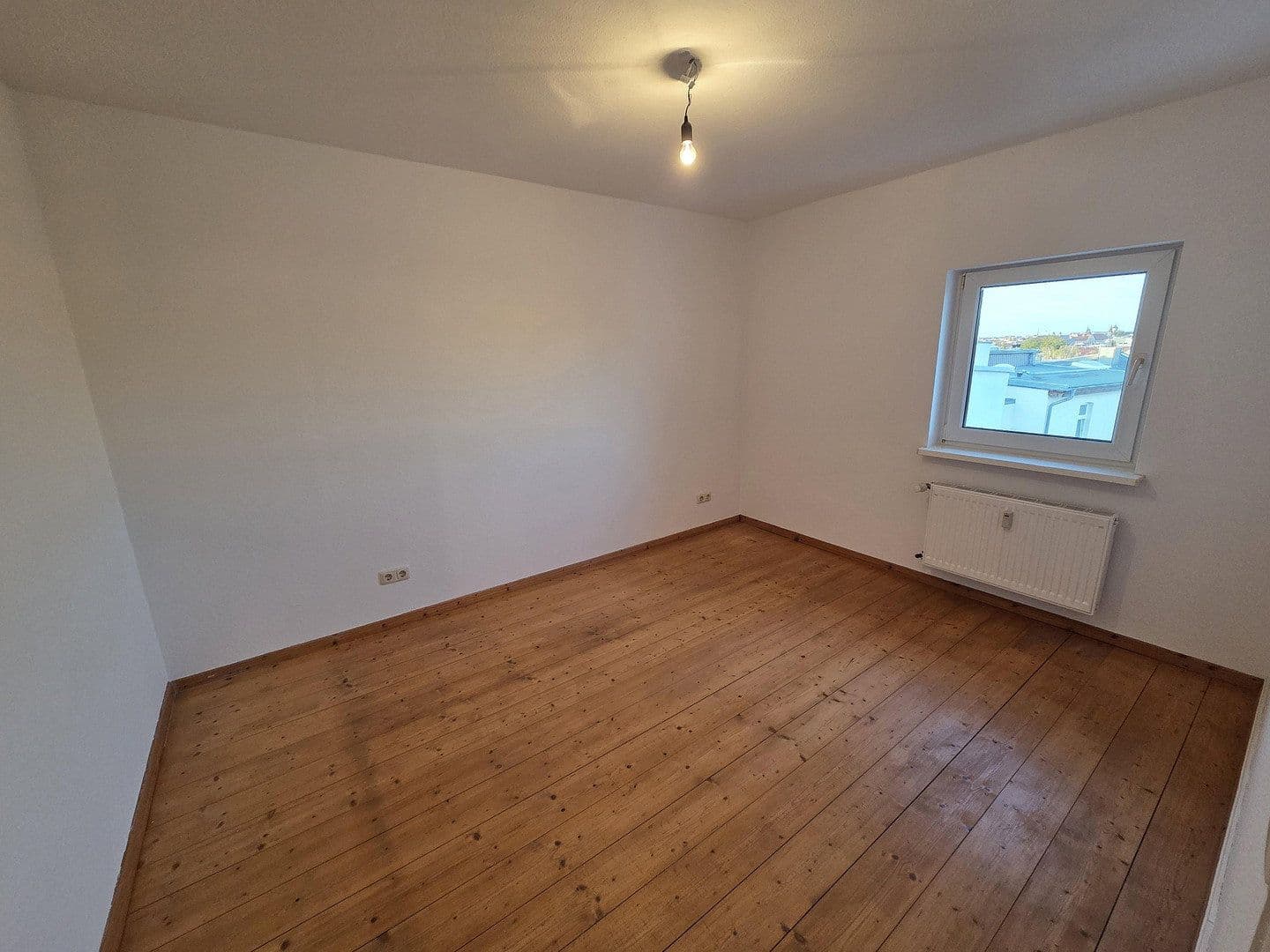 Prenájom bytu 2-izbový 52 m², Wolfstr. 1, Halle, Sasko-Anhaltsko Prenájom bytu 2-izbový 52 m², Wolfstr. 1, Halle, Sasko-Anhaltsko