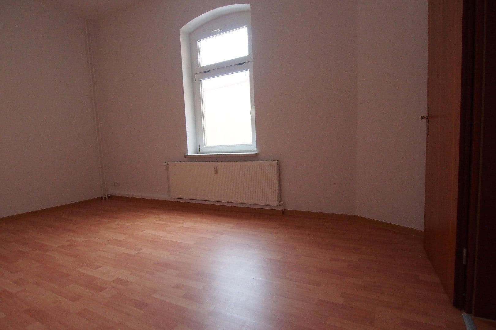 Prenájom bytu 3-izbový 81 m², Sagisdorfer Straße 7, Halle, Sasko-Anhaltsko Prenájom bytu 3-izbový 81 m², Sagisdorfer Straße 7, Halle, Sasko-Anhaltsko